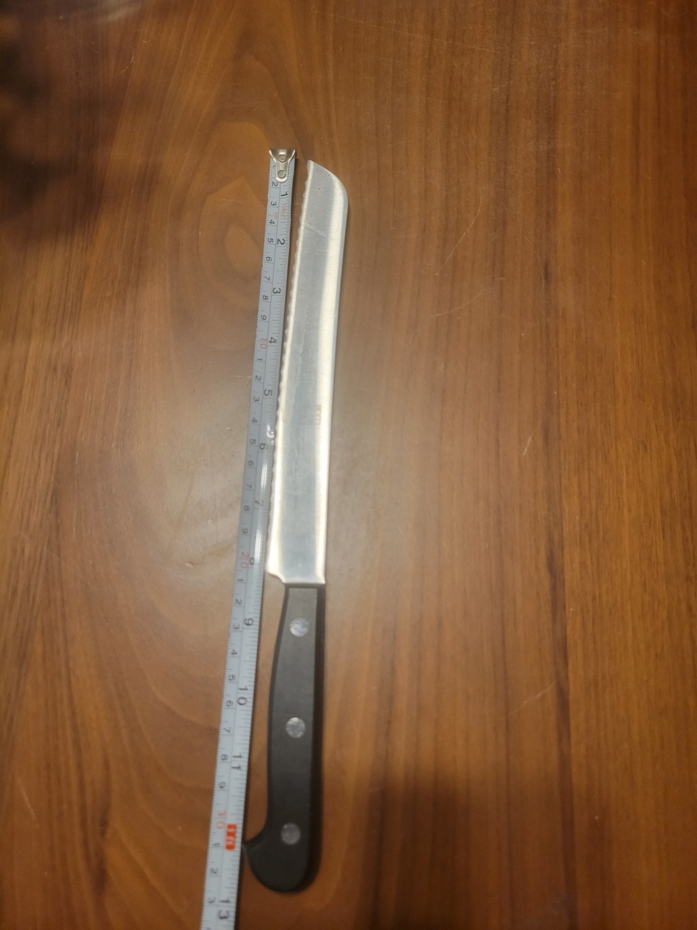 ZWILLING J.A. Henckels Black Handle Stainless Bread Knife